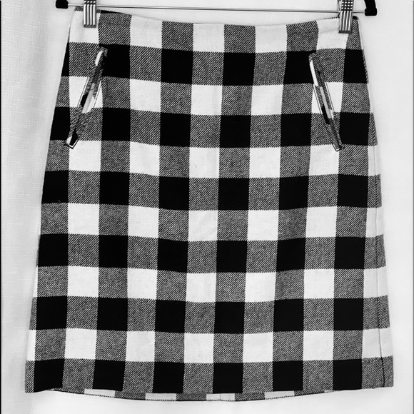 TALBOTS BUFFALO PLAID BLK/WHI CHECKERED WOOL BLEND MINI PENCIL SKIRT SIZE 2 NWOT - Picture 4 of 14